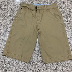 Tommy Hilfiger size 12 shorts khakis